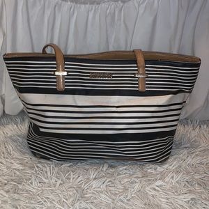 Kenneth Cole handbag